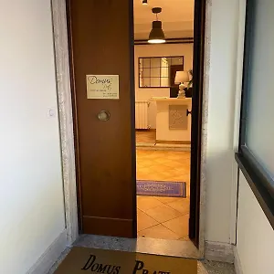 2* Гостевой дом Domus Prati